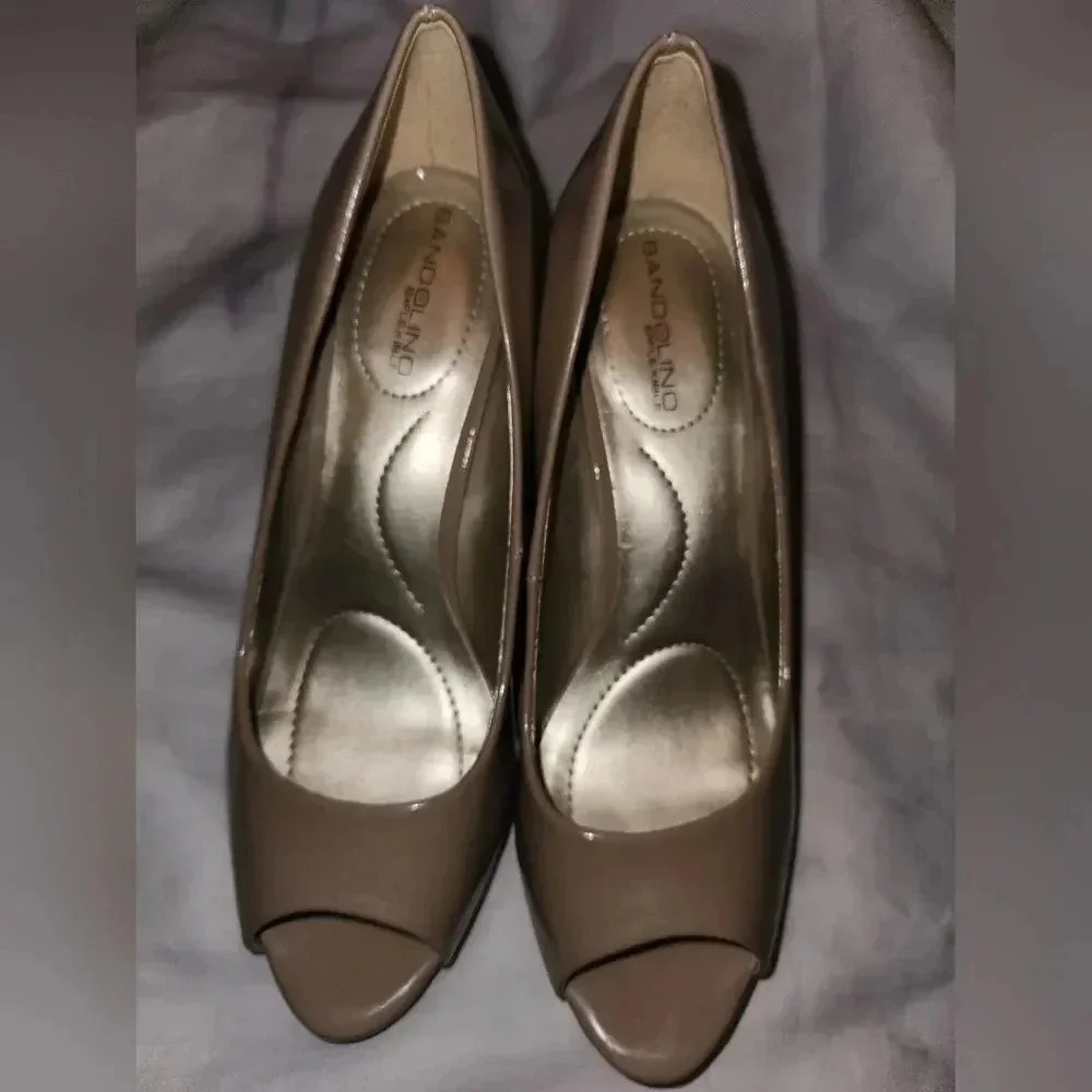 Bandolino Brand,‎  3" heel